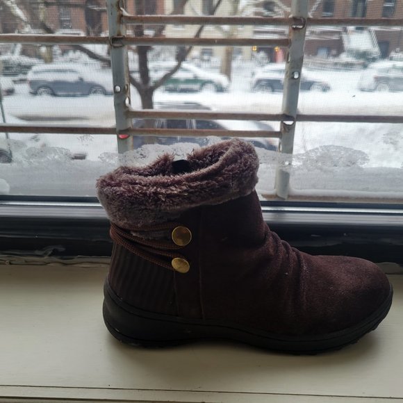Warm winter booties - Picture 2 of 3
